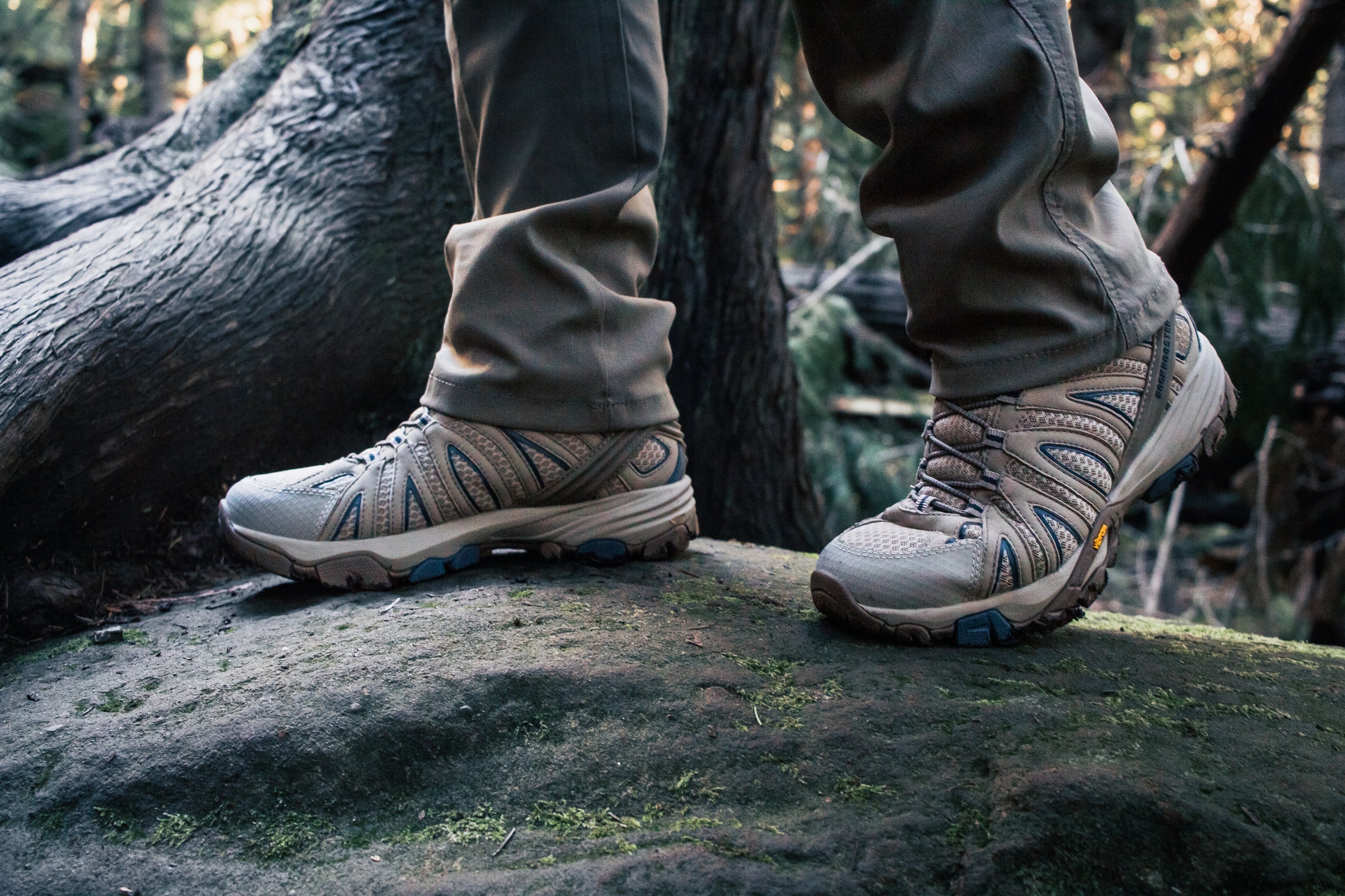 Men's Boots, ROCKROOSTER Bedrock Sand 6 Inch Waterproof Hiking Boots with VIBRAM®